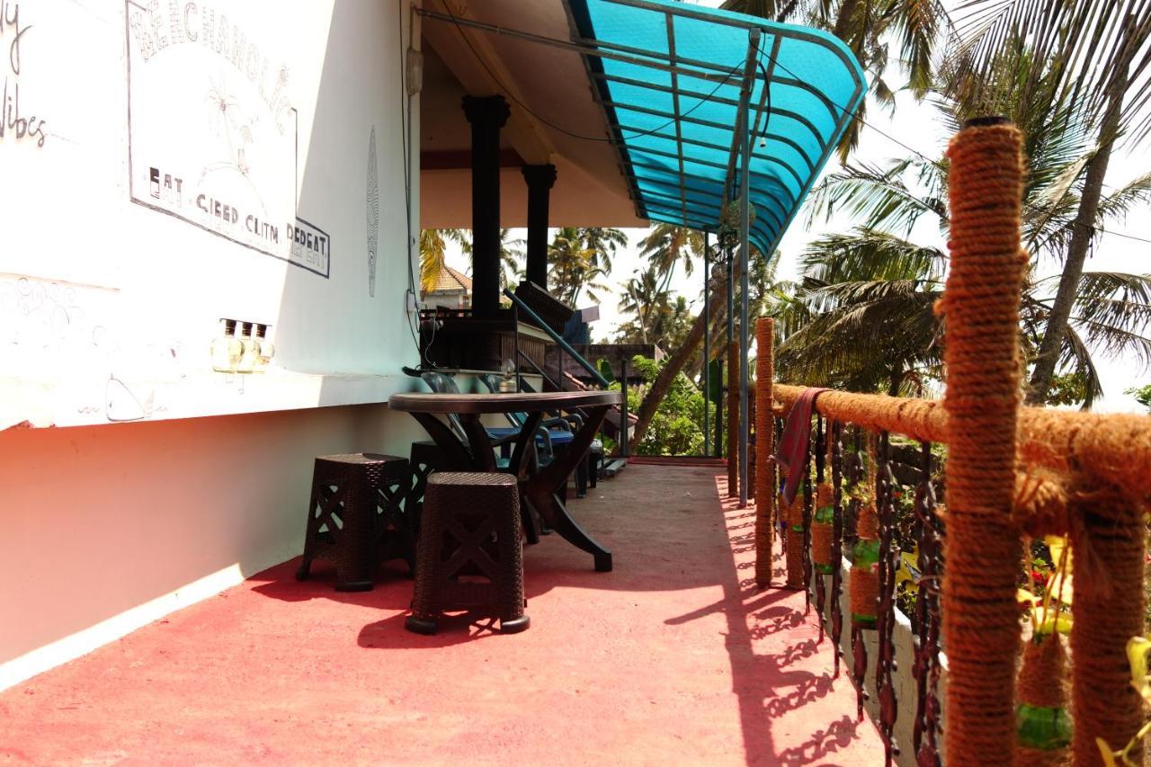 Beachaholic Homestay Alappuzha Exterior photo